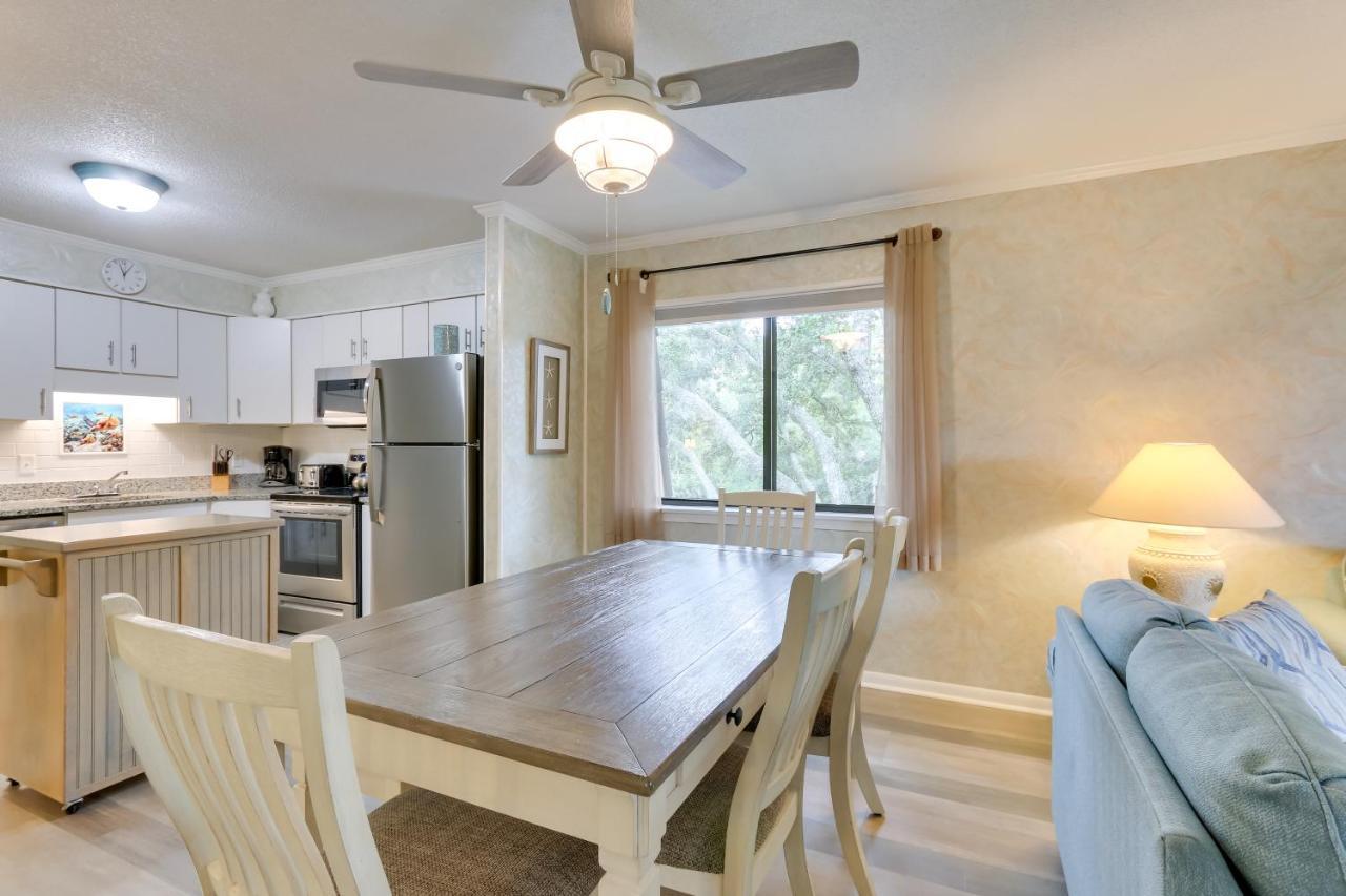 הילטון הד איילנד Hilton Head Condo With Balcony And Pool, Walk To Beach מראה חיצוני תמונה