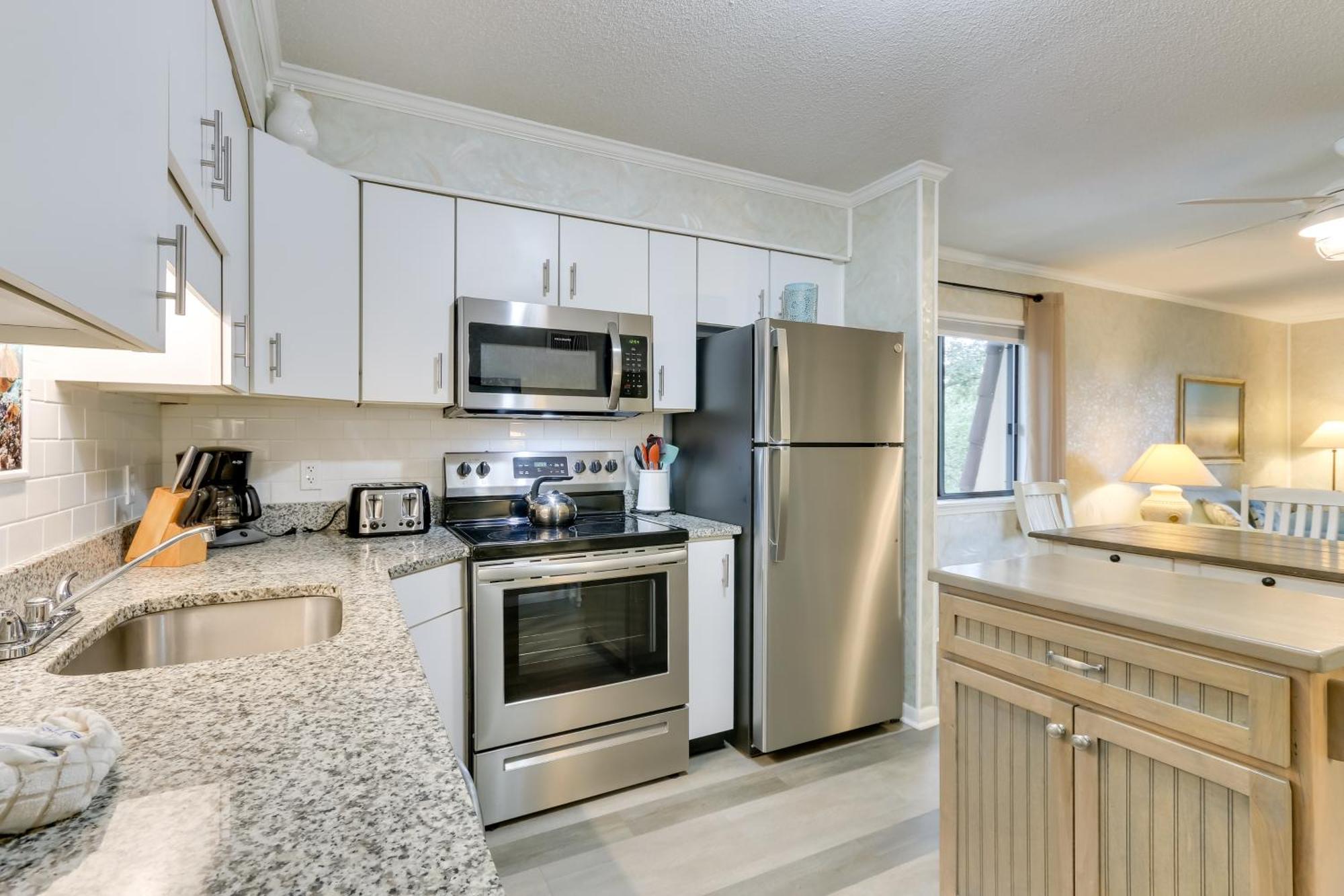 הילטון הד איילנד Hilton Head Condo With Balcony And Pool, Walk To Beach מראה חיצוני תמונה